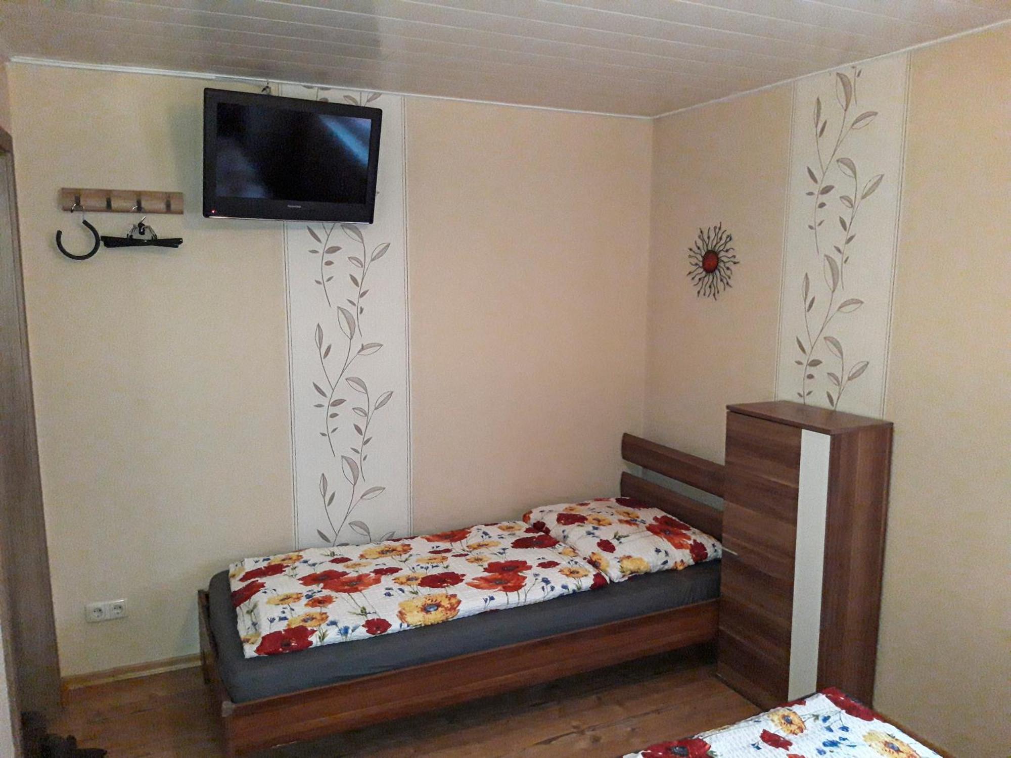 מאלצ'ו Kleines Ferienhaus Am Feldrand מראה חיצוני תמונה
